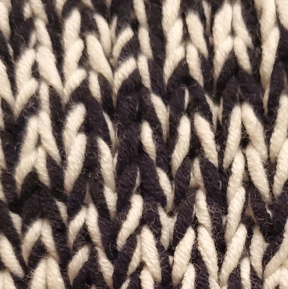 Sweater - Picture 4 of 5